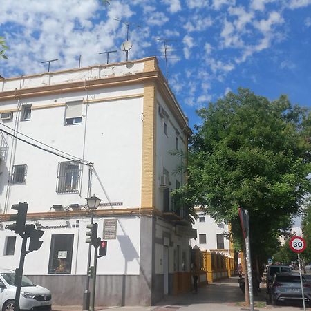 Zen Miraflores Sevilla Bagian luar foto